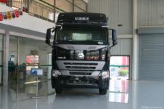 中國重汽 HOWO A7系重卡 270馬力 6X2 牽引車(駕駛室A7-G)(ZZ4257M25C7N1B)