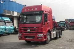 中國重汽 HOWO重卡 375馬力 6X4 牽引車(至強版 HW76)(ZZ4257N3247C1)