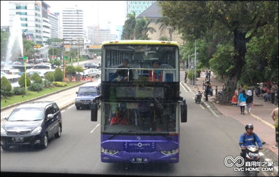 亞星雙層巴士，商用車之家網訊2