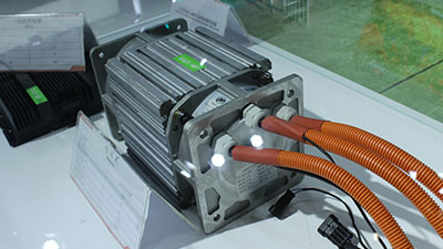 2015重慶車展力帆途樂純電動車電動機最大扭矩120