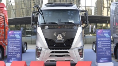 黃河重卡X7  4X2牽引車